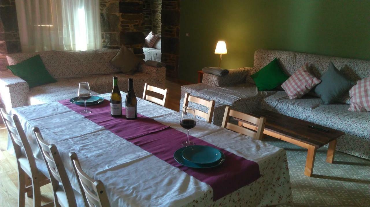 Casa Do Grilo Pensionat Monfero Eksteriør billede